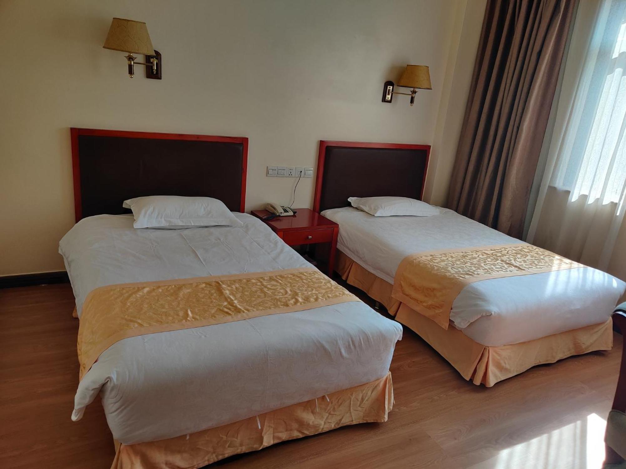 Soluxe Club International Hotel 奈洛比 外观 照片